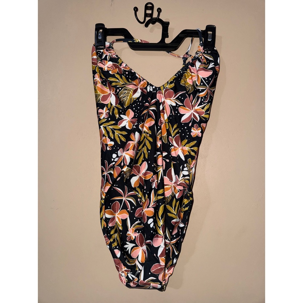 Volcom Fronds Forever Floral Halter One Piece Swimsuit Juniors M O3032400 NWT